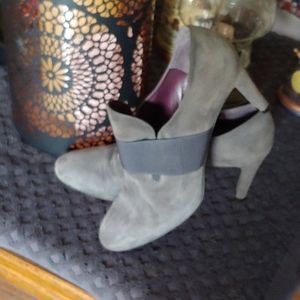 Stuart Weitzman leather heels sz.7.5